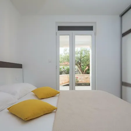 Apartmani Kos D Supetar Extérieur photo