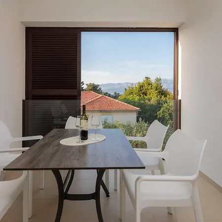 Apartmani Kos D Supetar Extérieur photo