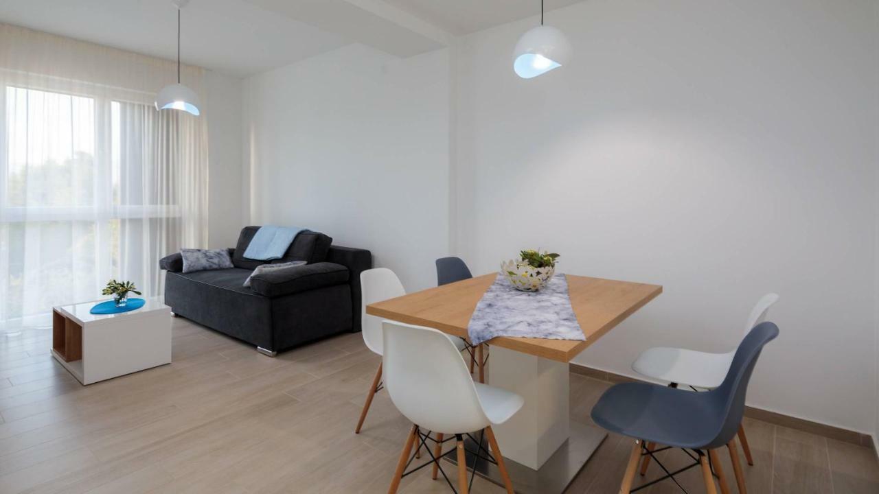 Kos D Apartment